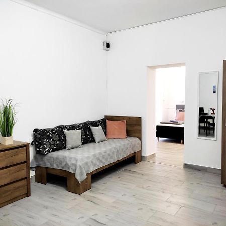 Dunapart Apartment 베크 외부 사진