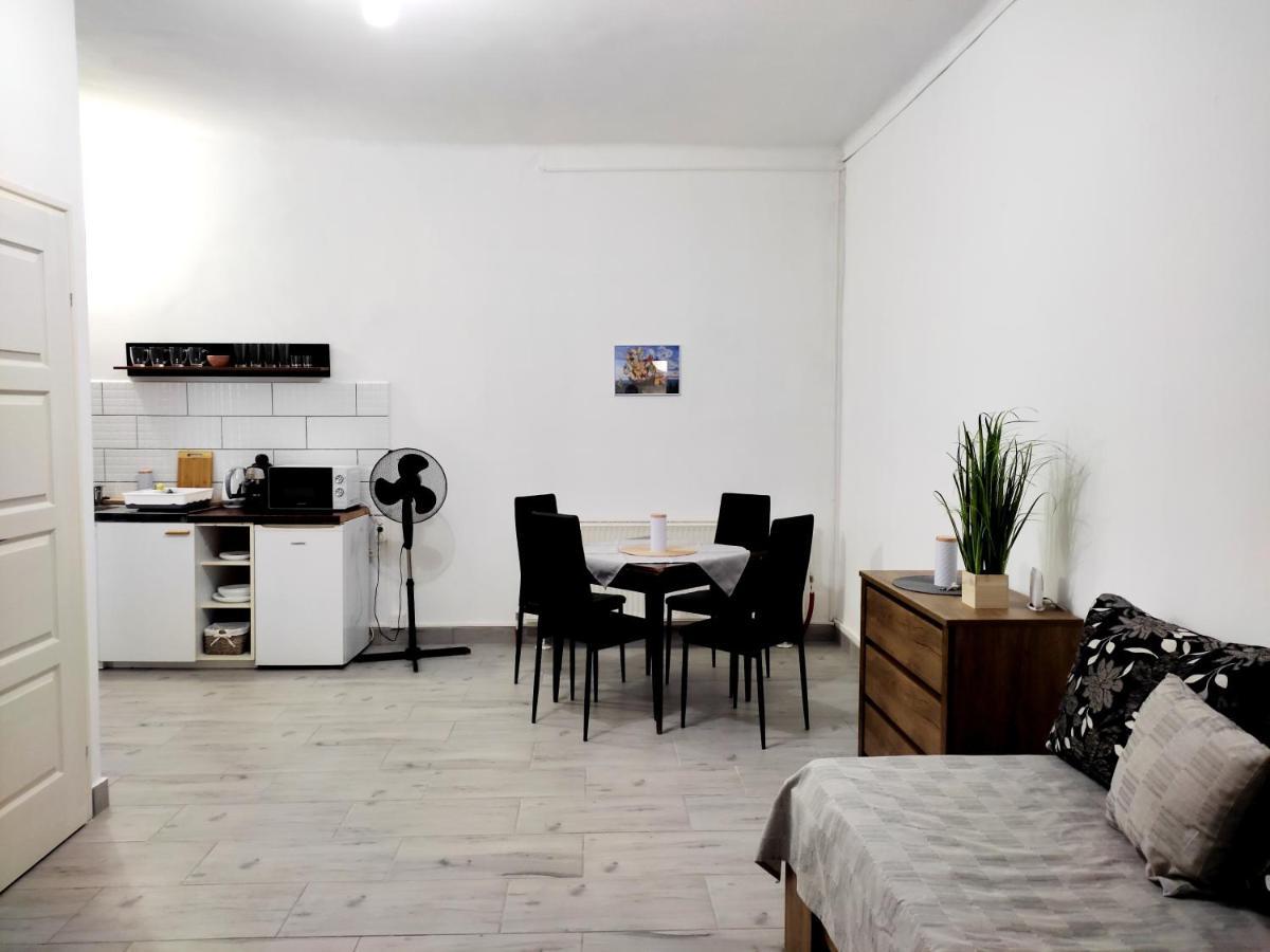 Dunapart Apartment 베크 외부 사진